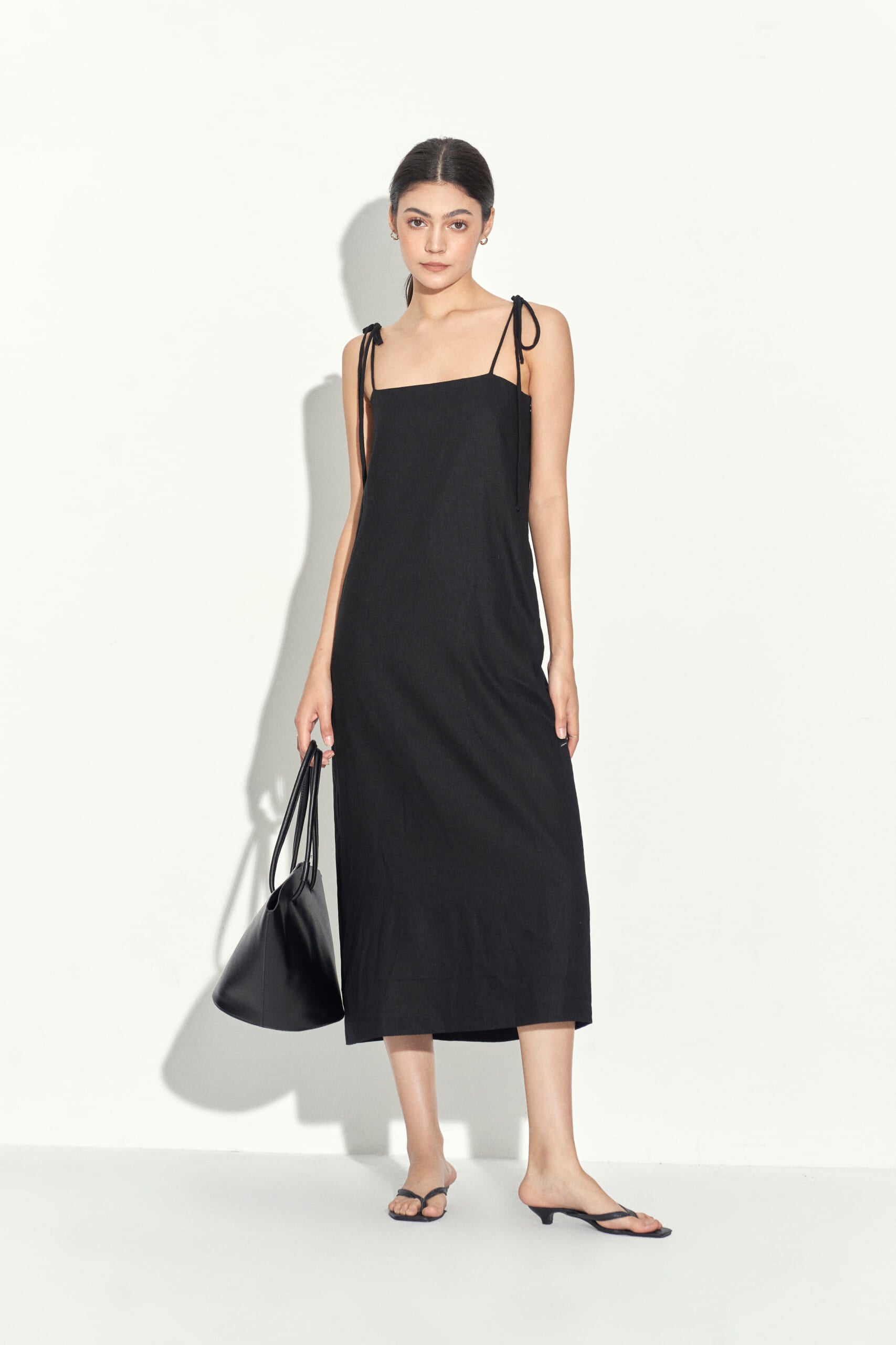 JOELLE LINEN DRESS BLACK